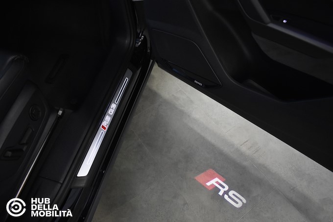 AUDI RS Q3 SPB quattro S tronic